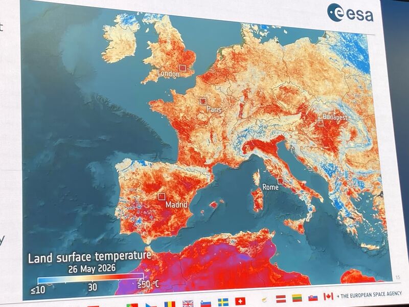 screenshot of ESA temperature data and visualisation